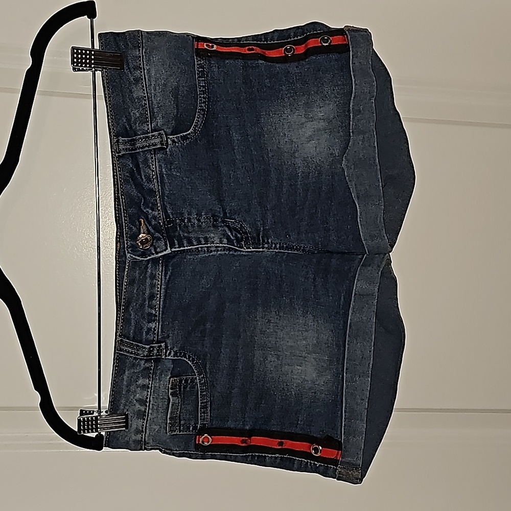 Eva Castillo Size 12 Stretchy Comfy  Cheeky Denim Shorts GUC*